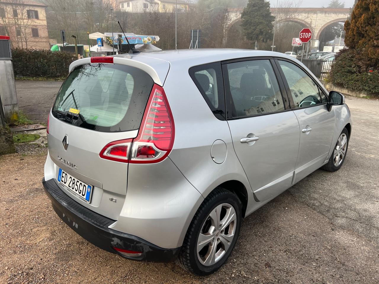 Renault Scenic Scénic 1.5 dCi 110CV Confort
