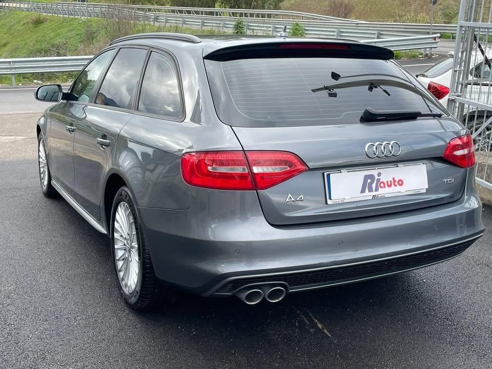 Audi A4 Avant 2.0 TDI 150 CV S-Line