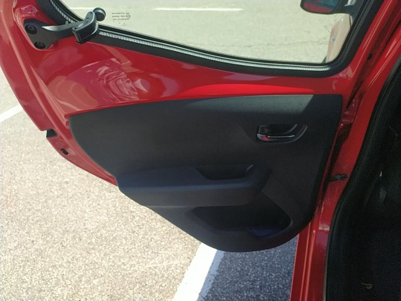 Toyota Aygo X Pure 1.0 VVT-i 69 cv #11810
