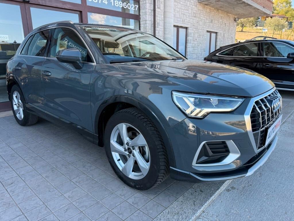 Audi Q3 35 1.5 Tfsi Business Advanced S-Tronic