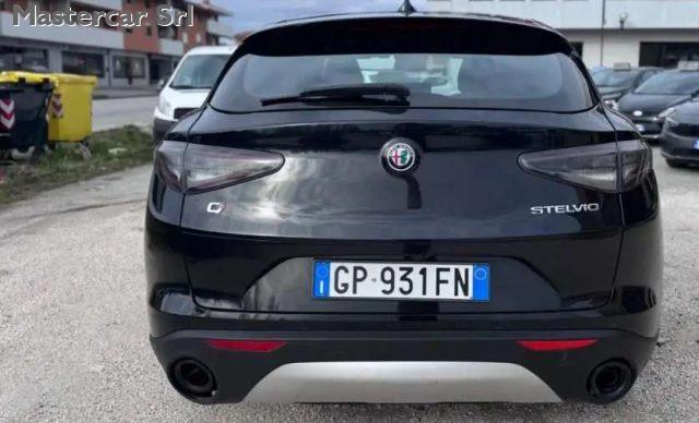 ALFA ROMEO Stelvio Stelvio 2023 2.2 t Super Q4 210cv tg : GP931FN