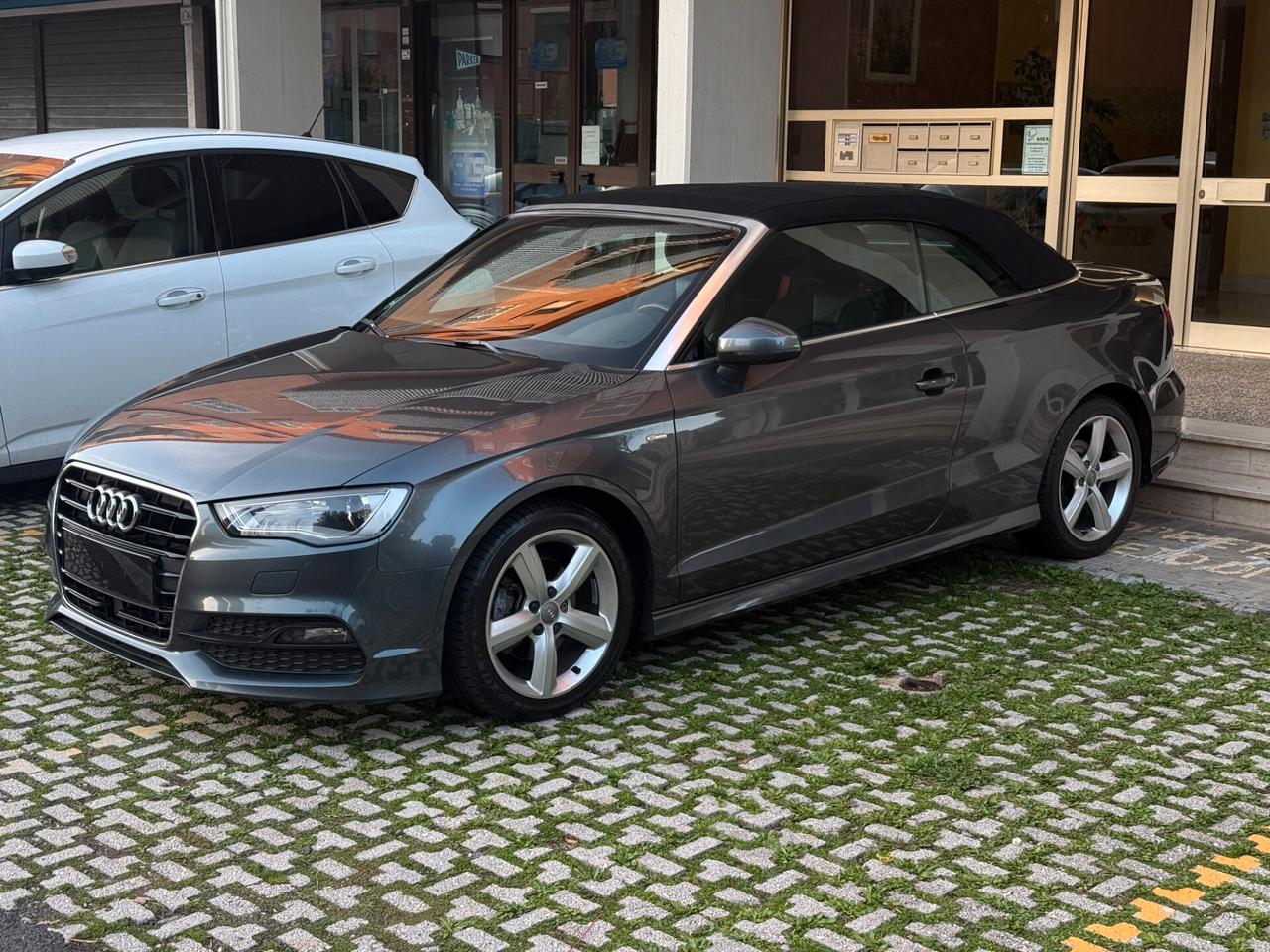 Audi A3 1.4 Cabriolet Ultra S Line Tagliandi Ufficiali, pari al nuovo