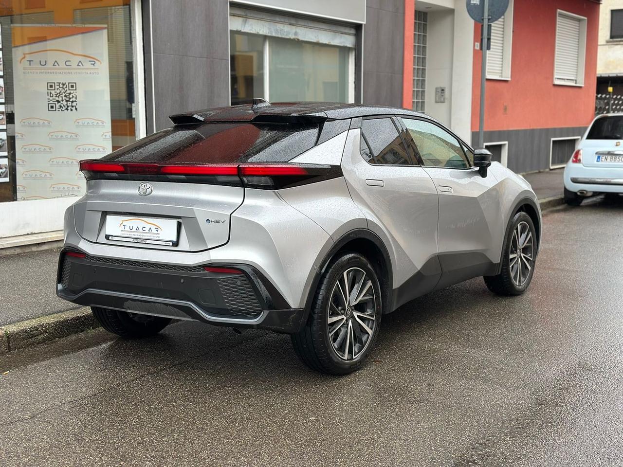 Toyota C-HR Lounge 1.8 HEV