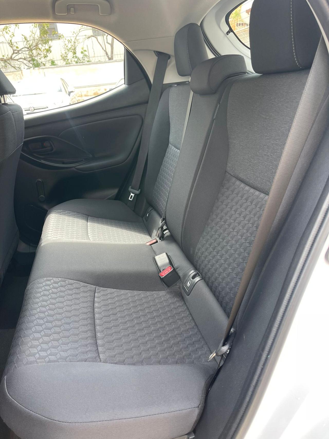 Toyota Yaris 1.5cc 92cv Hybrid 5 porte Business