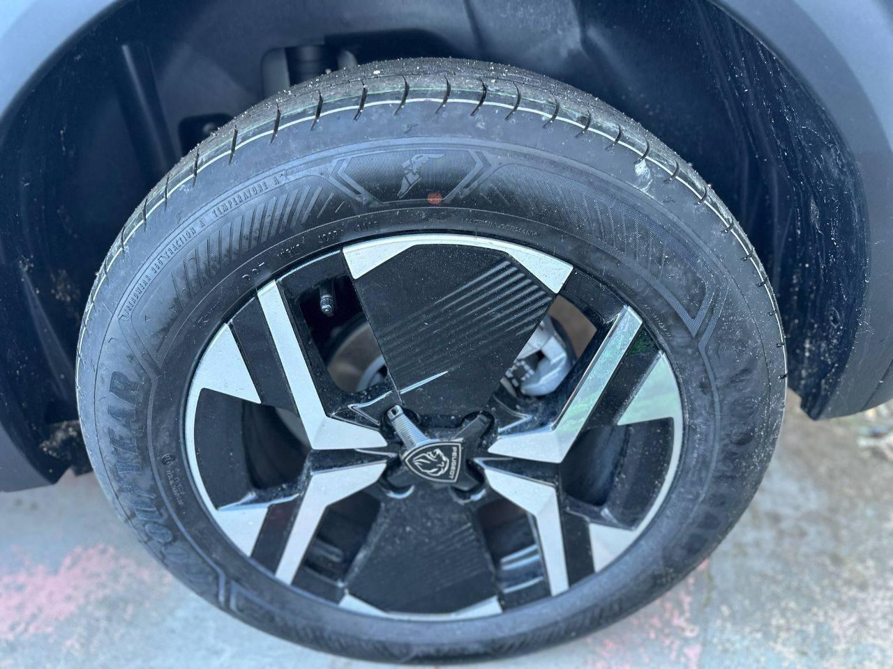 PEUGEOT 2008 II 2023 - 2008 1.2 puretech Allure s&s 100cv