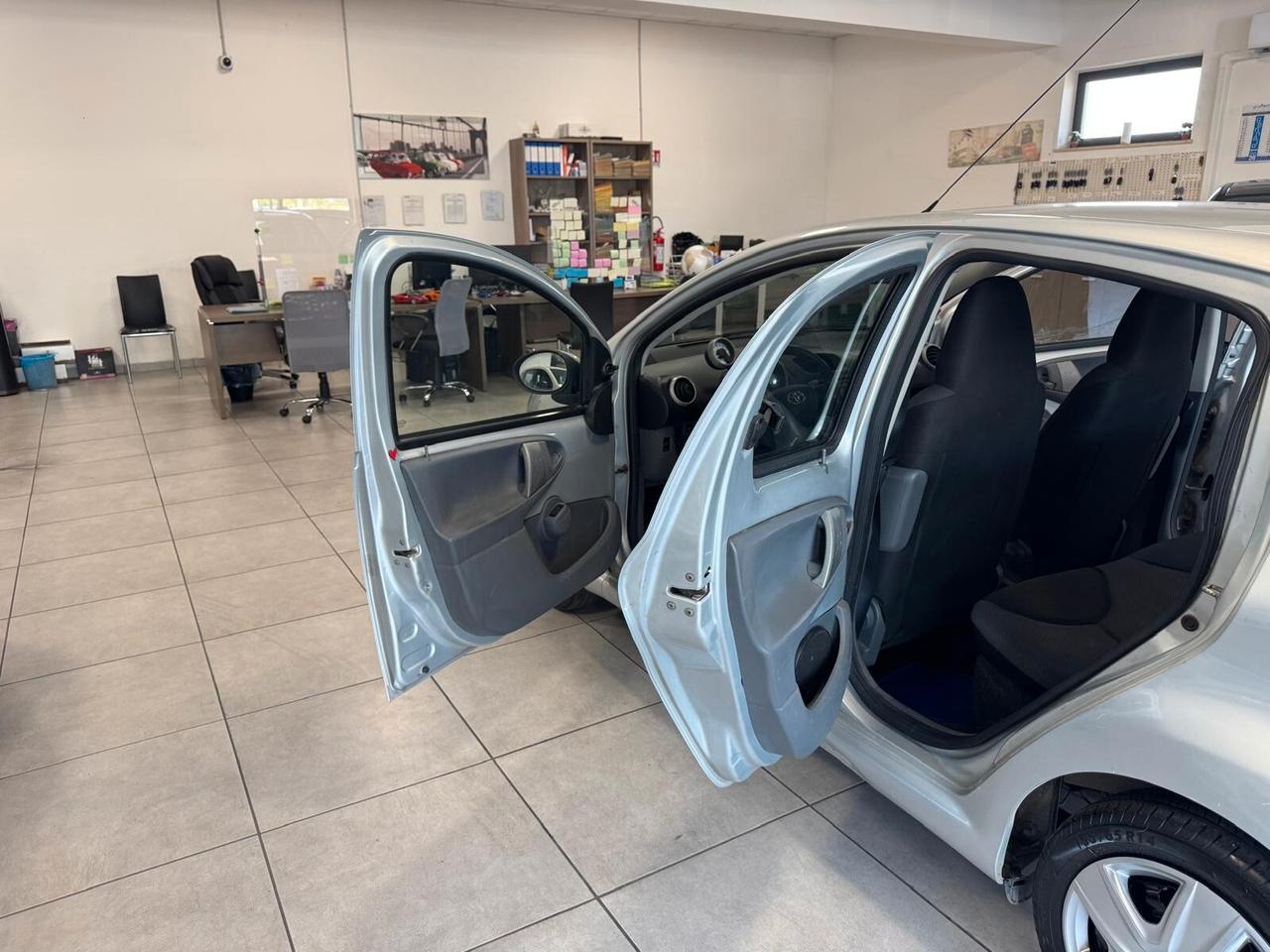 Toyota Aygo 1.0 VVT-I BENZ 68CV 5P NEOPATENTATI 2007