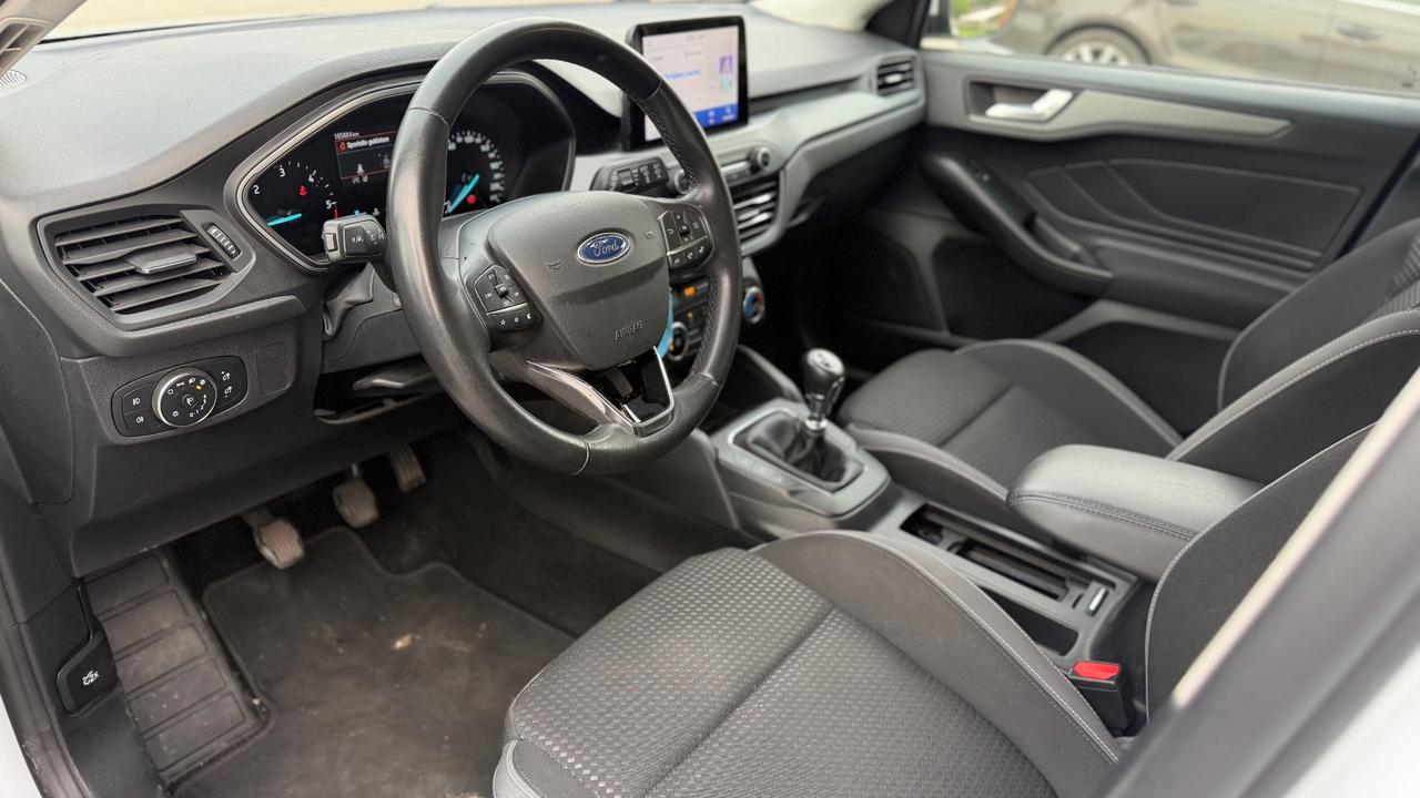 Ford Focus 1.5 EcoBlue 120 CV 5p. Si neopatentati