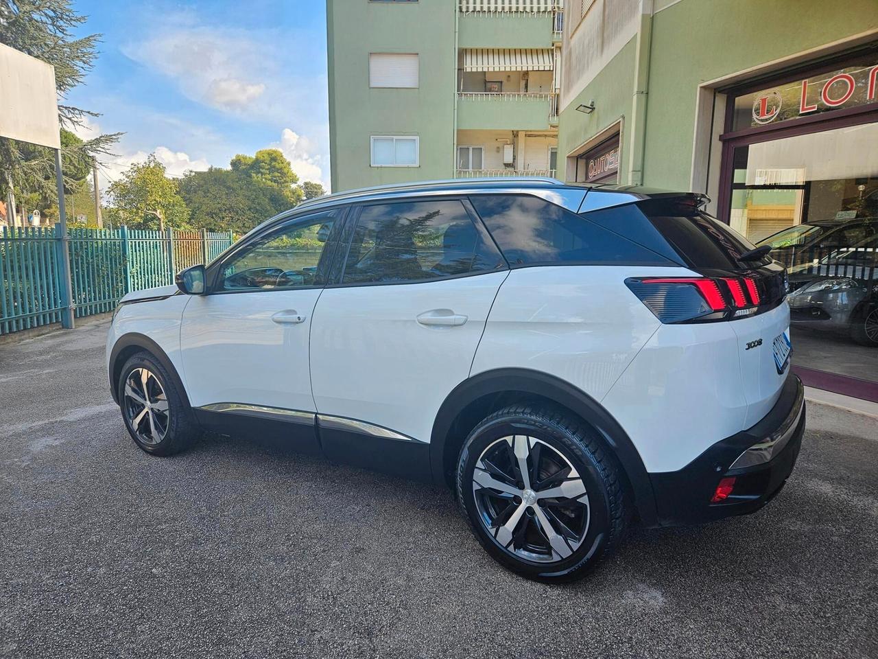 Peugeot 3008 BlueHDi 130 S&S Allure