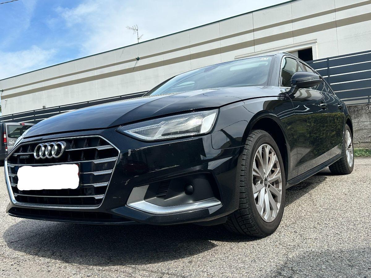 AUDI - A4 Avant - 40 TDI quattro S tr. Bus. Adv.