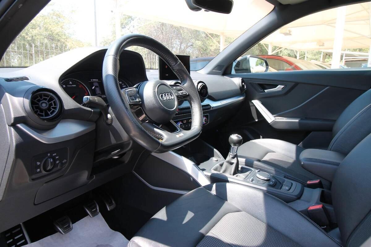 Audi Q2 1.6 TDI Sport 116 6marce|11.2016