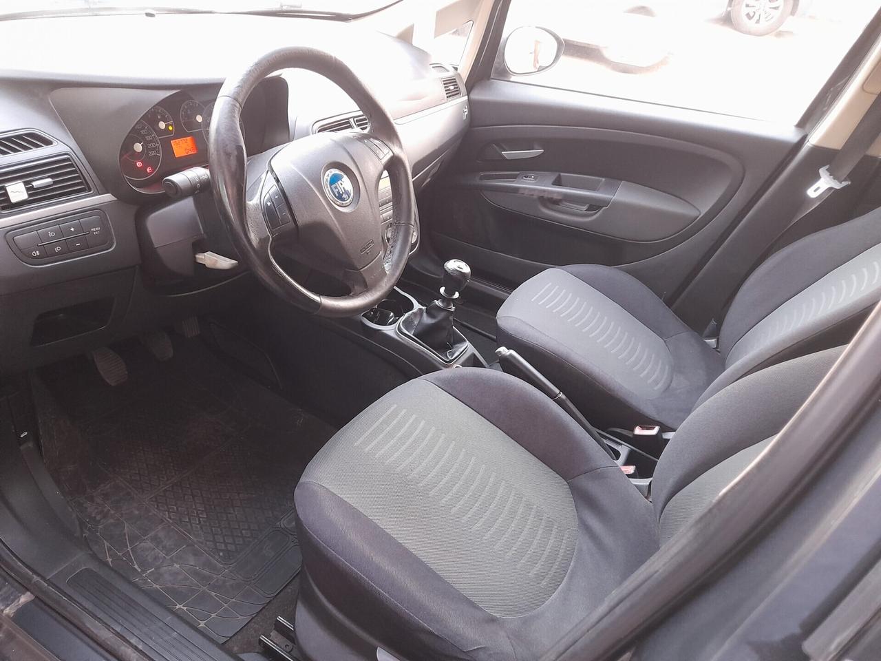 Fiat Grande Punto 1.2 150000KM
