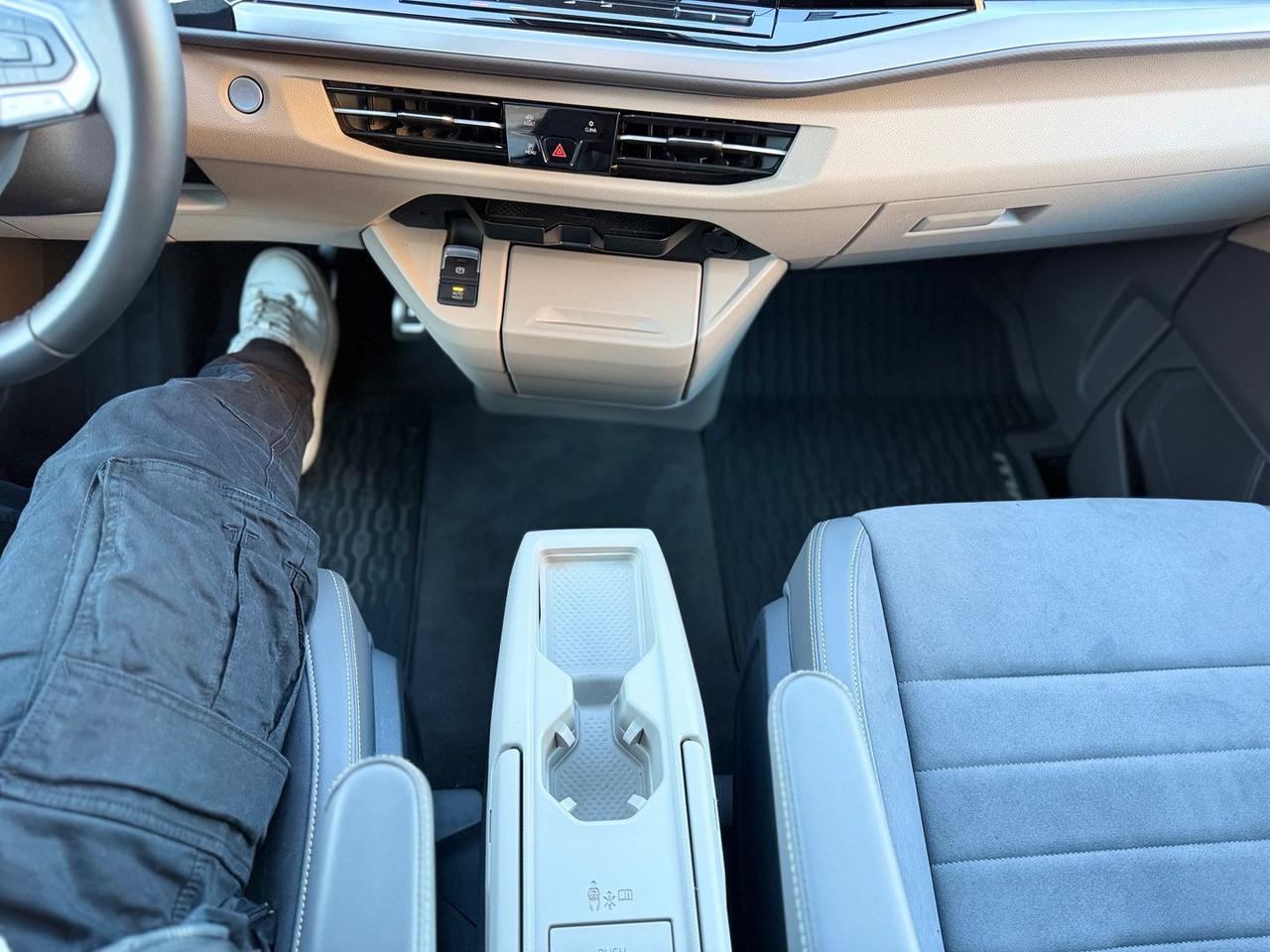 Volkswagen Multivan Style 2.0 TDI #9393