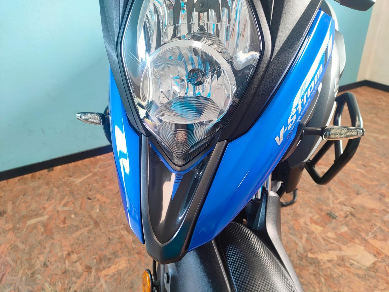 Suzuki V-Strom 650 XT - Davvero ben tenuta