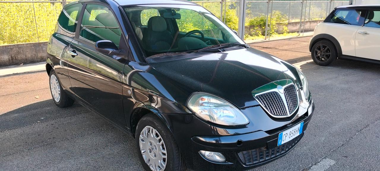 Lancia Ypsilon 1.2
