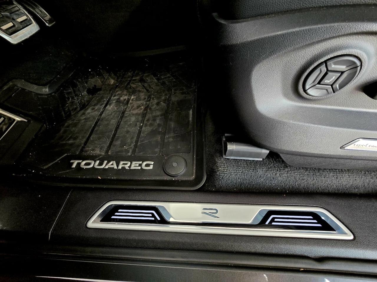VOLKSWAGEN TOUAREG 3.0 TDI 286cv R-LINE RESTYLING