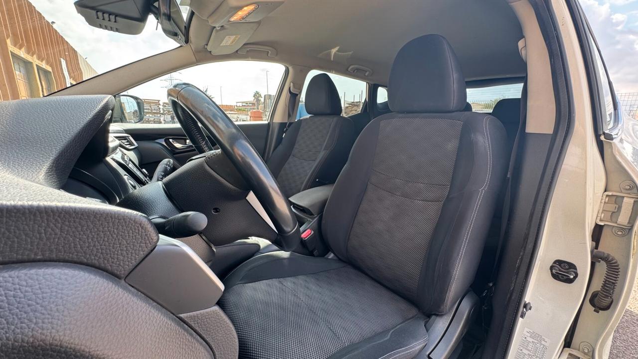 NISSAN QASHQAI 1.4 D 110CV - 2015