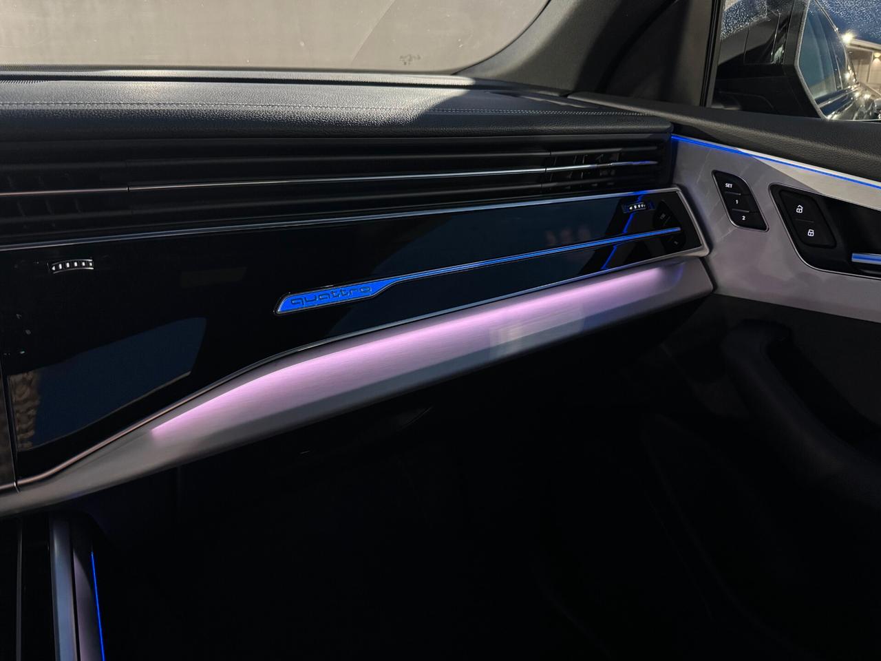 Q8 SUV TDI quattro 210 kW tiptronic S line edition TETTO APRIBILE