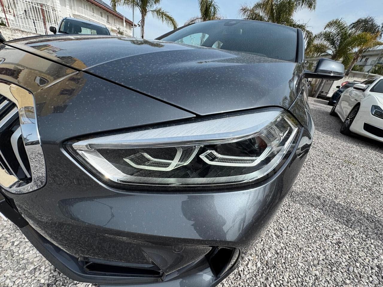 Bmw 118 118d 5p. Msport