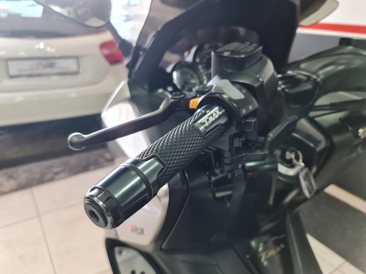 Yamaha T-Max Xp 500 Dark Giannelli