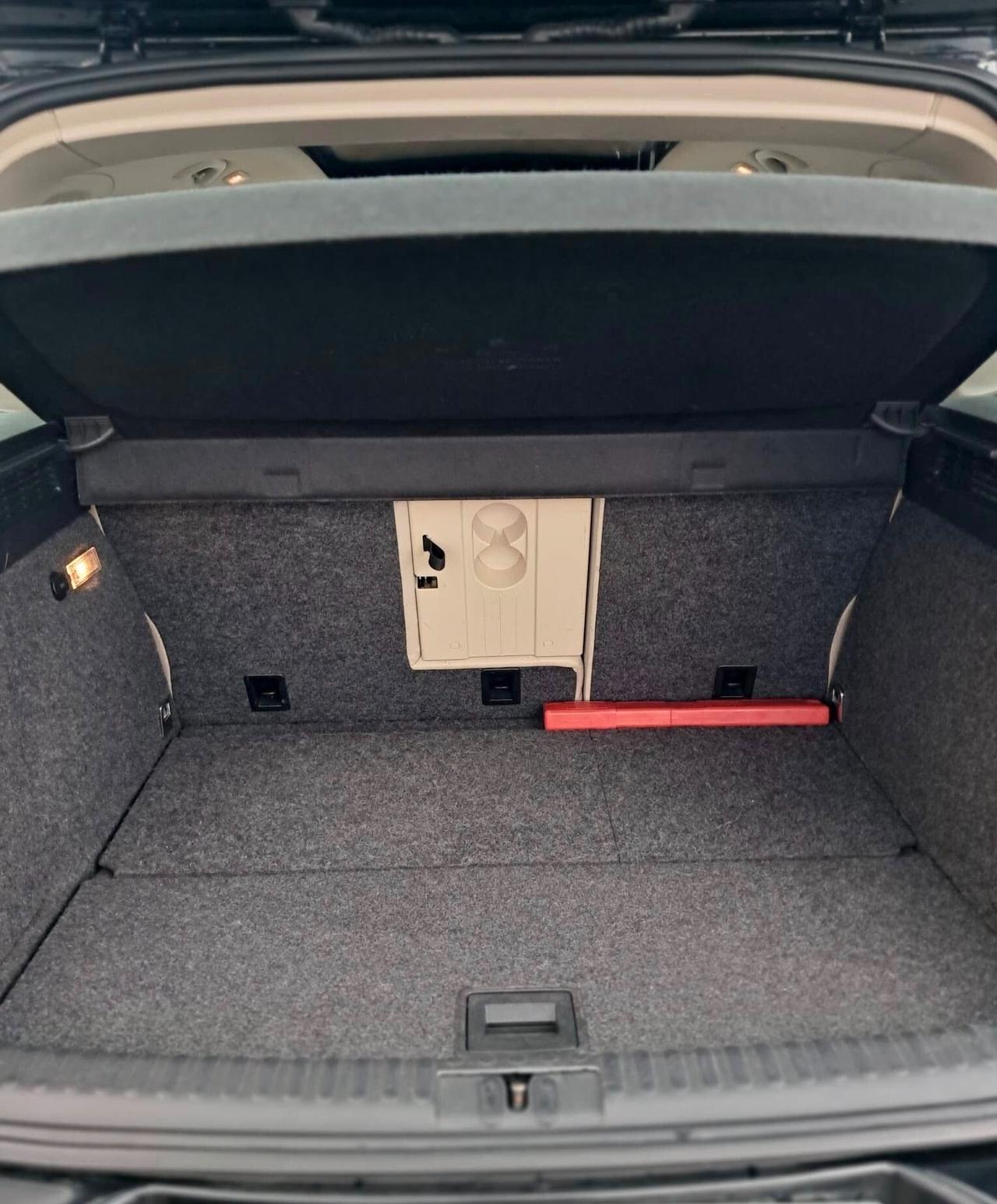 Volkswagen Tiguan 2.0 TDI DPF 4MOTION tiptronic Sport & Style