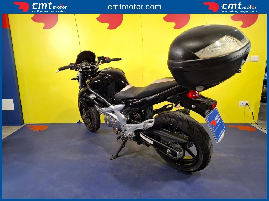Suzuki Gladius 650 - 2011