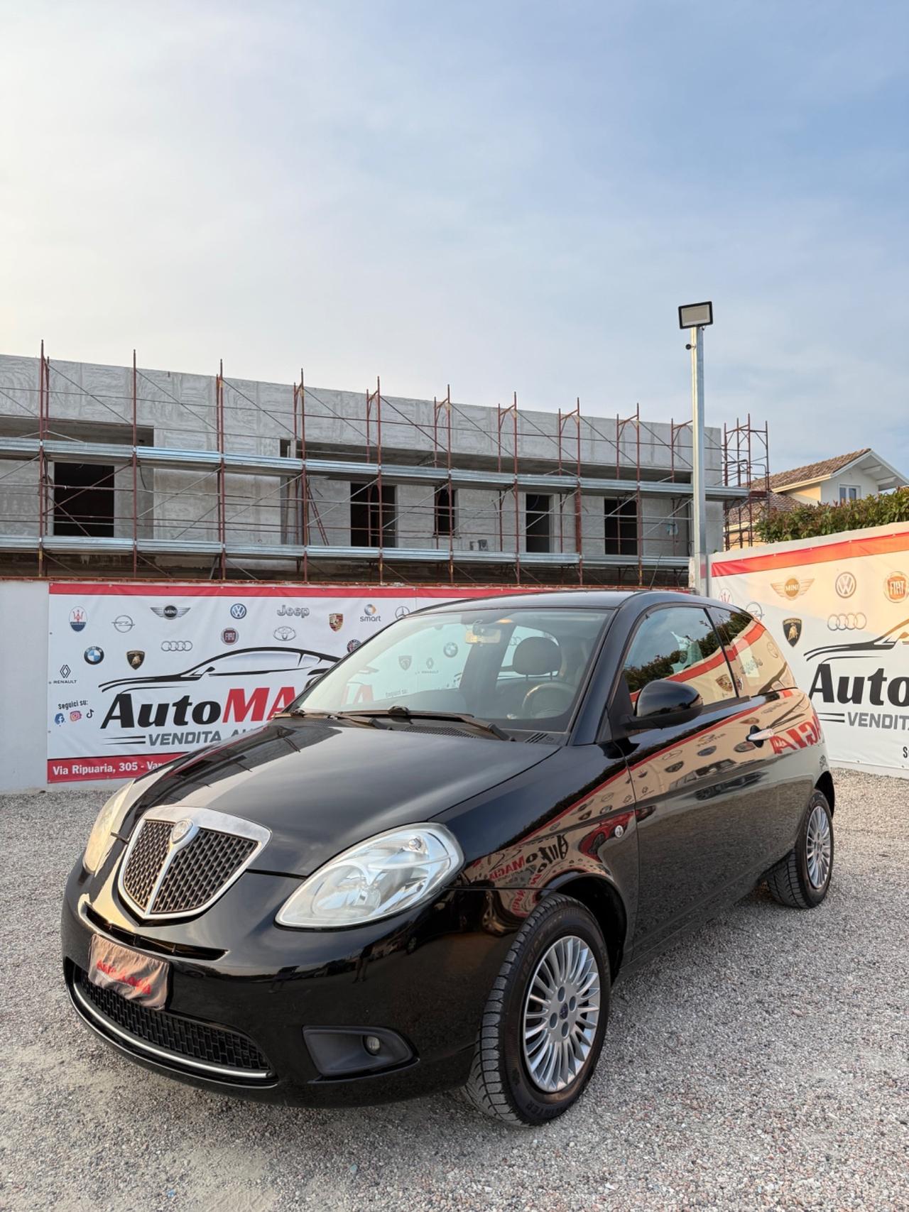 Lancia Ypsilon 1.2 69 CV Diva