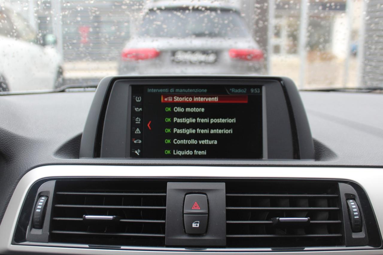 Bmw 116 116d 5p. Advantage