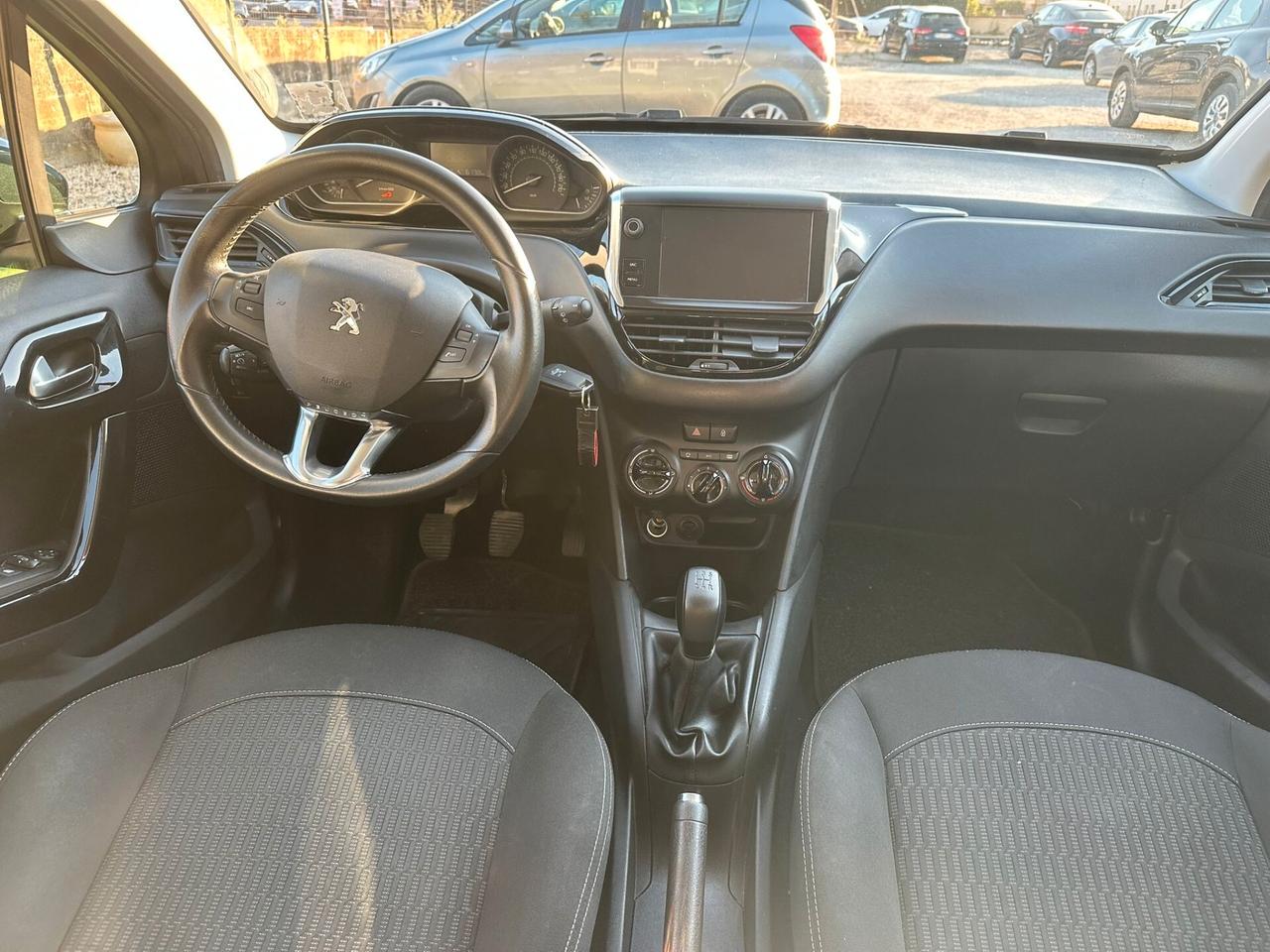 Peugeot 208 PureTech 82 5 porte Access