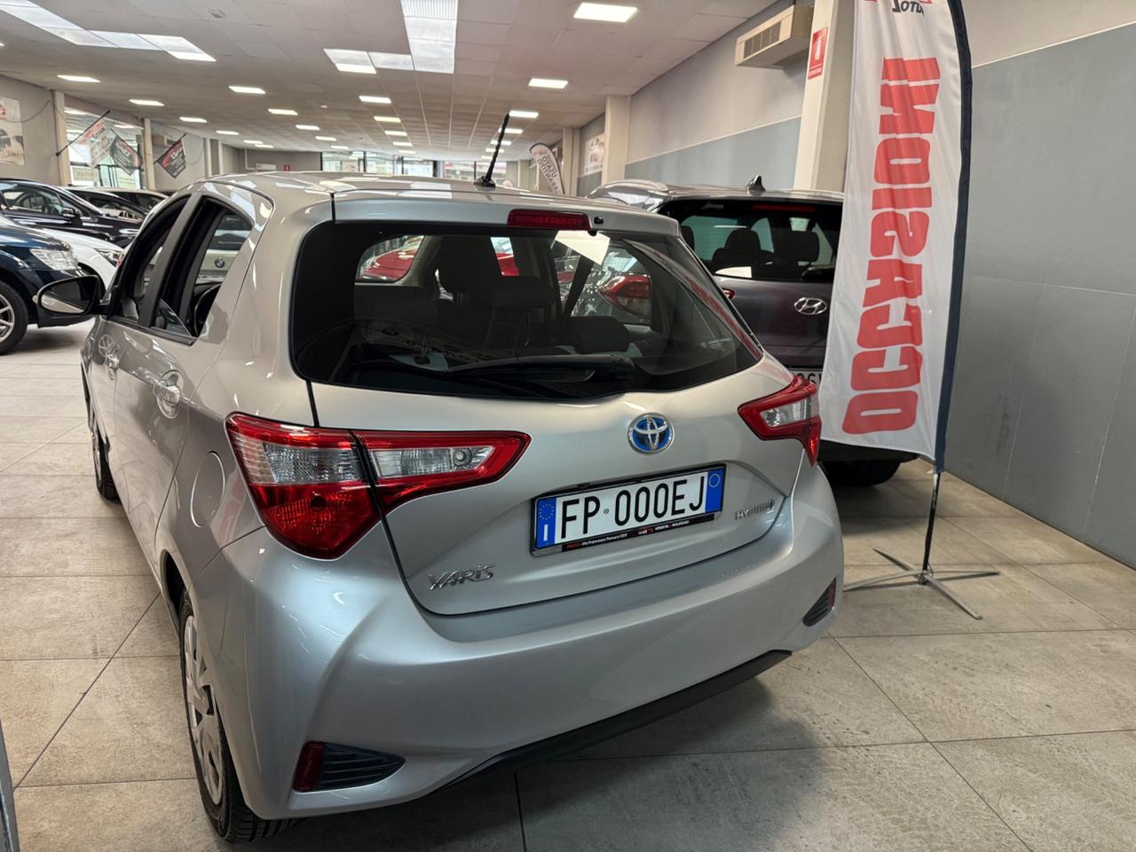 Toyota Yaris 1.5 Hybrid 5P. Active 73CV Ok Neopatentati