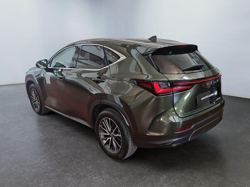 Lexus NX Plug-in 4WD Premium