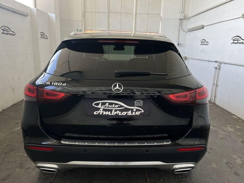Mercedes-Benz GLA GLA 180 d Automatic Executive TUA DA 389,00 EURO AL MESE