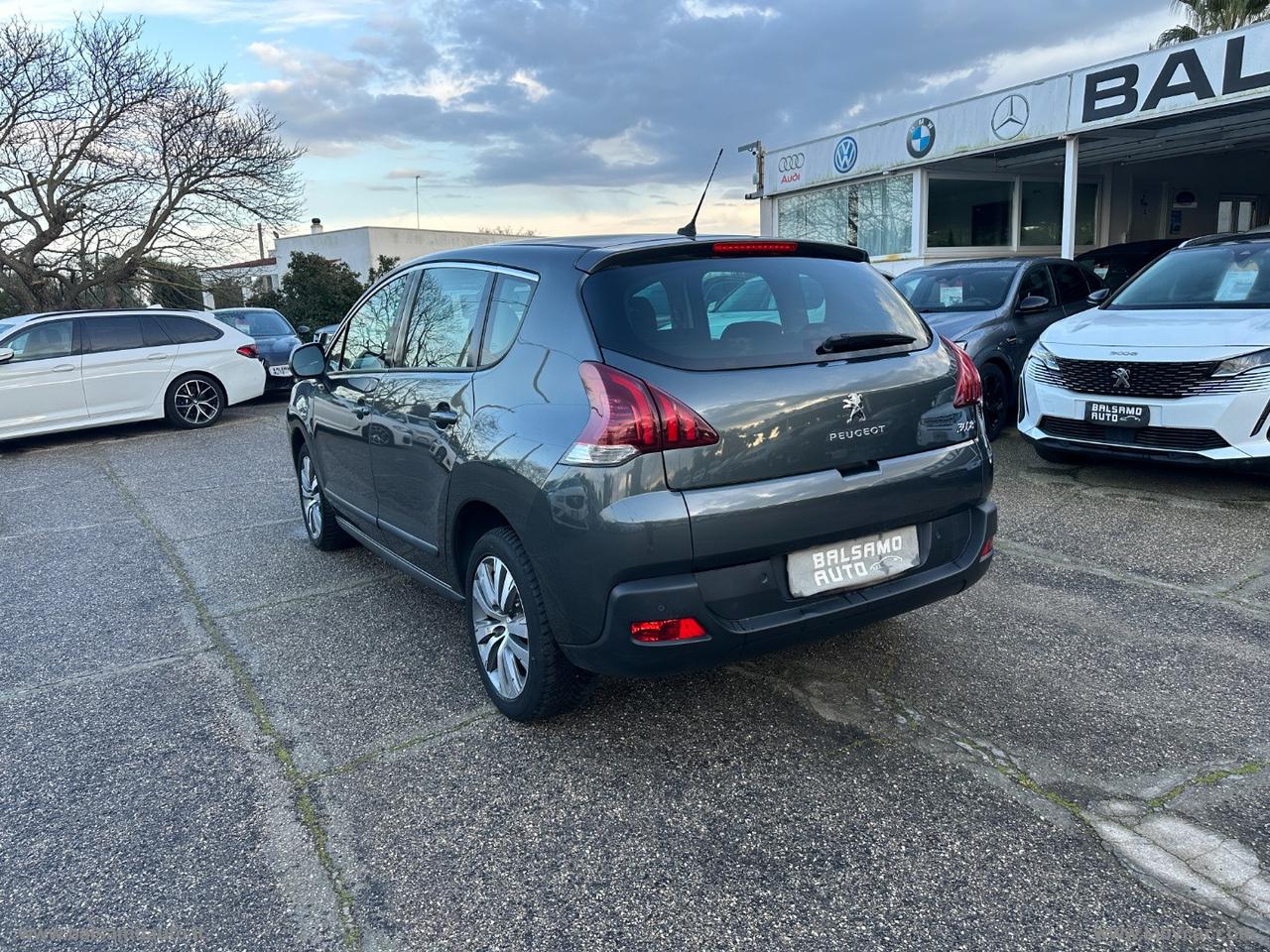 PEUGEOT 3008 1.6 HDi 115 CV Allure