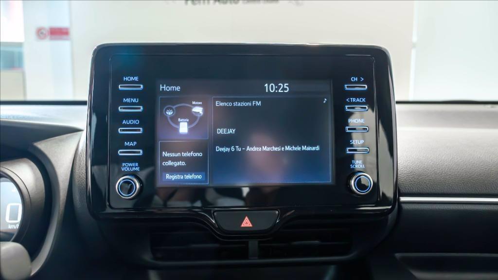 TOYOTA Yaris 1.5h Lounge del 2021