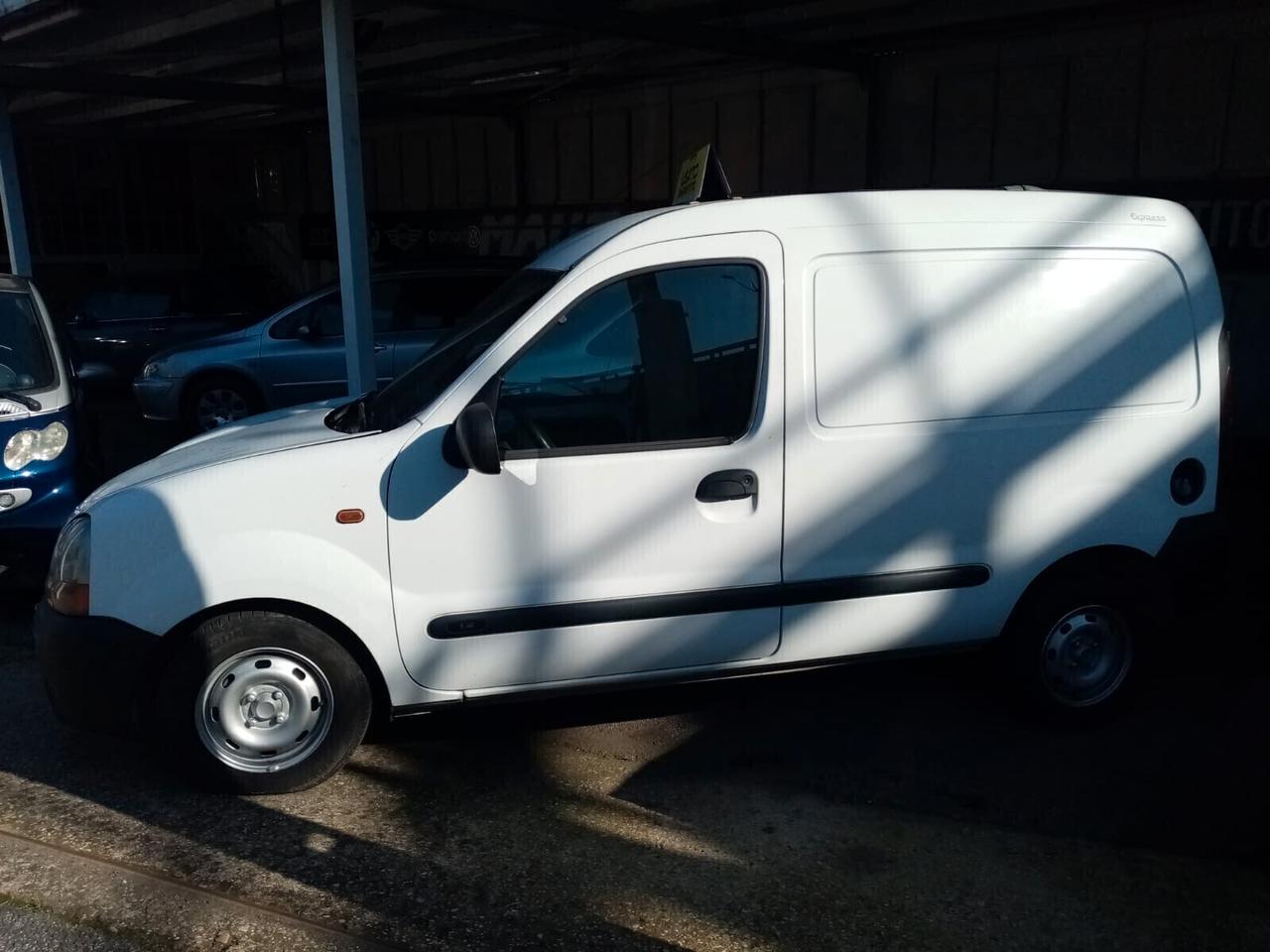 RENAULT KANGOO 1.4 CAT RN