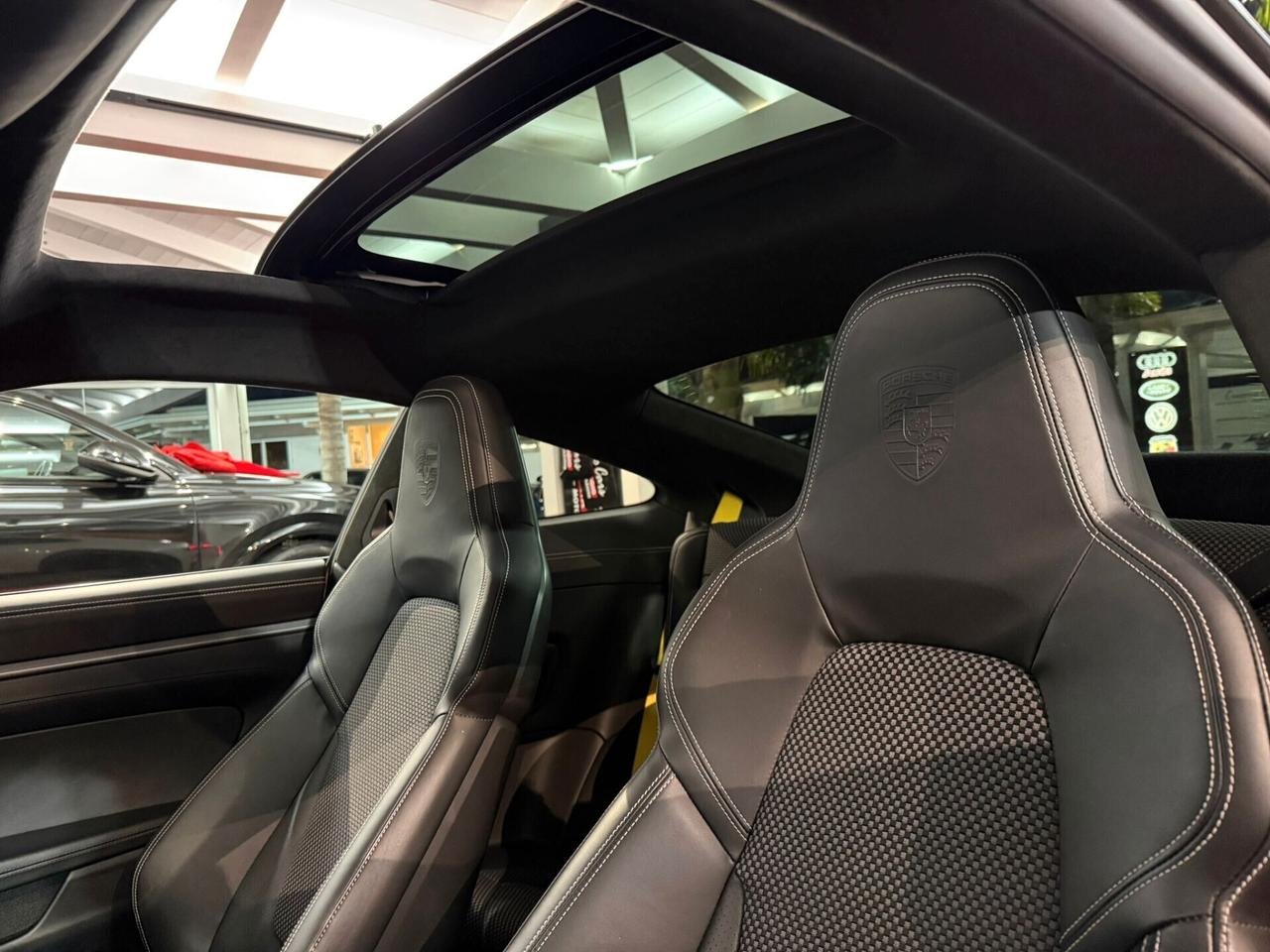 Porsche 911 Carrera Coupè