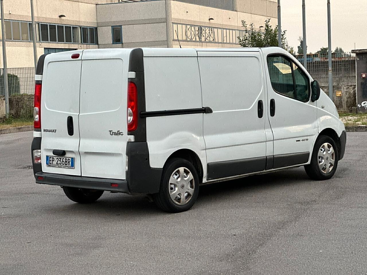 RENAULT TRAFIC ANNO 2012 EURO5B SUPER PREZZO!