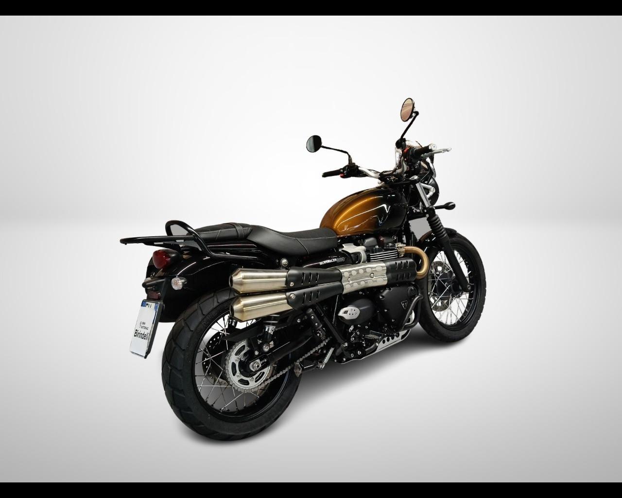 TRIUMPH Scrambler 900 - Stealth Edition