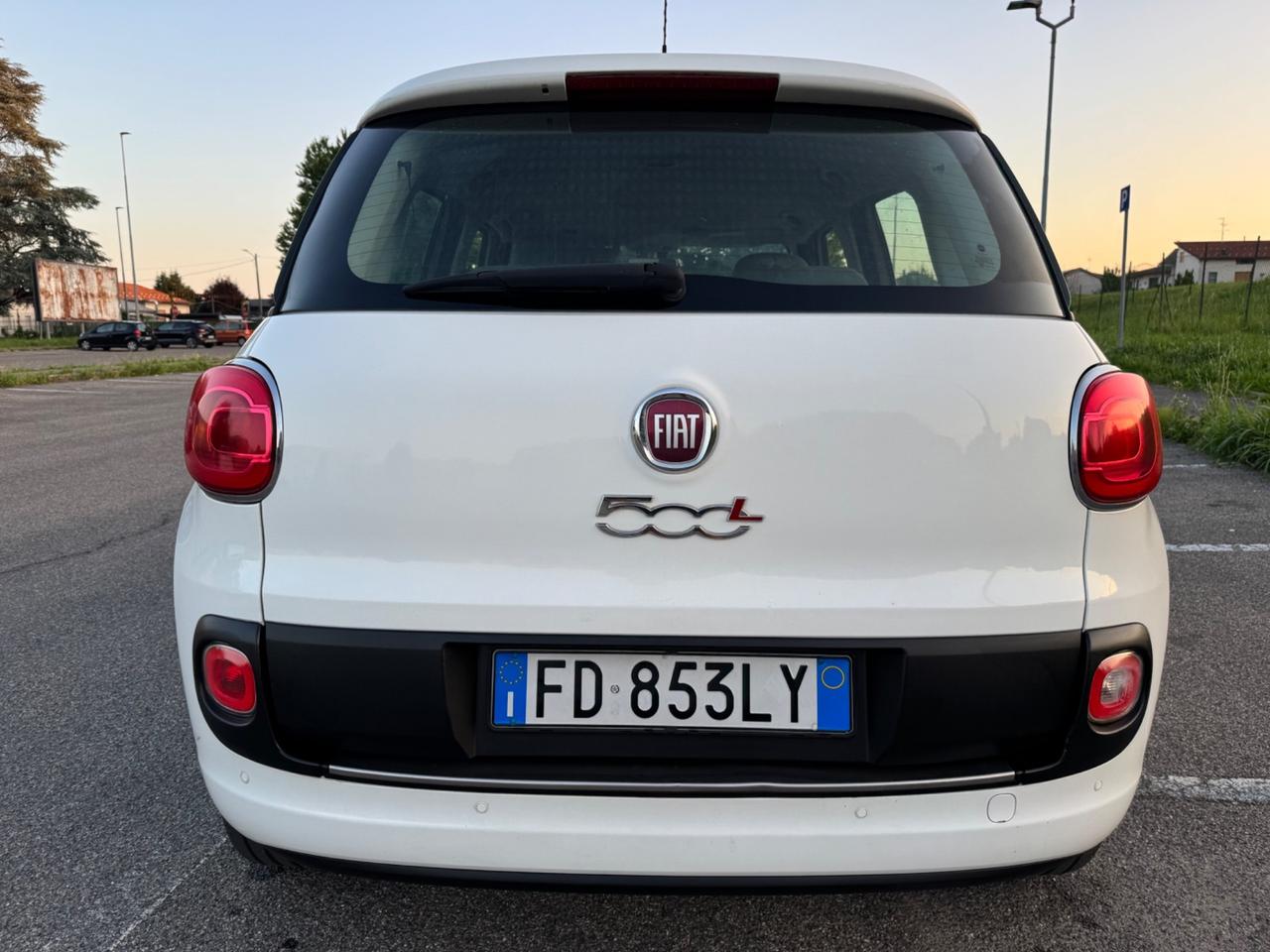 Fiat 500L tagliandata idonea ai neopatentati