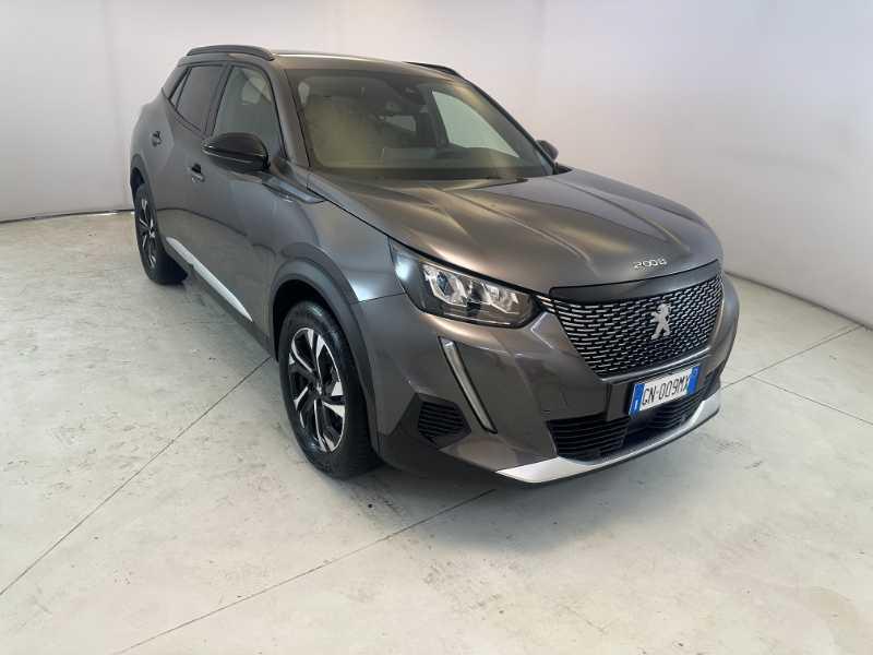 PEUGEOT 2008 BlueHDi 130 EAT8 S&S ALLURE