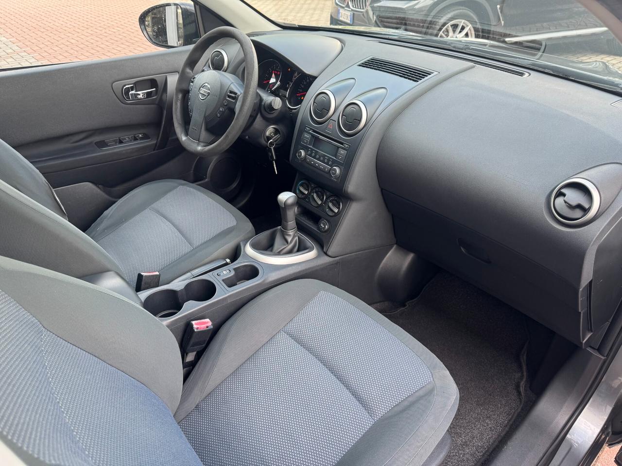 Nissan Qashqai Qashqai 2 1.6 16V Acenta