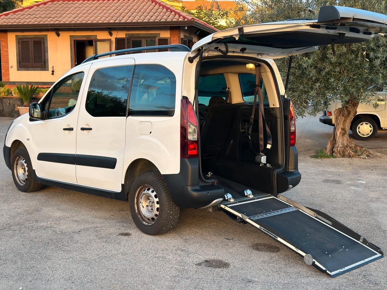 Peugeot Partner BlueHDi 120 S&S L1 Furgone Premium