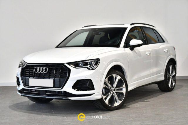 AUDI Q3 35 TDI S tronic Business Advanced