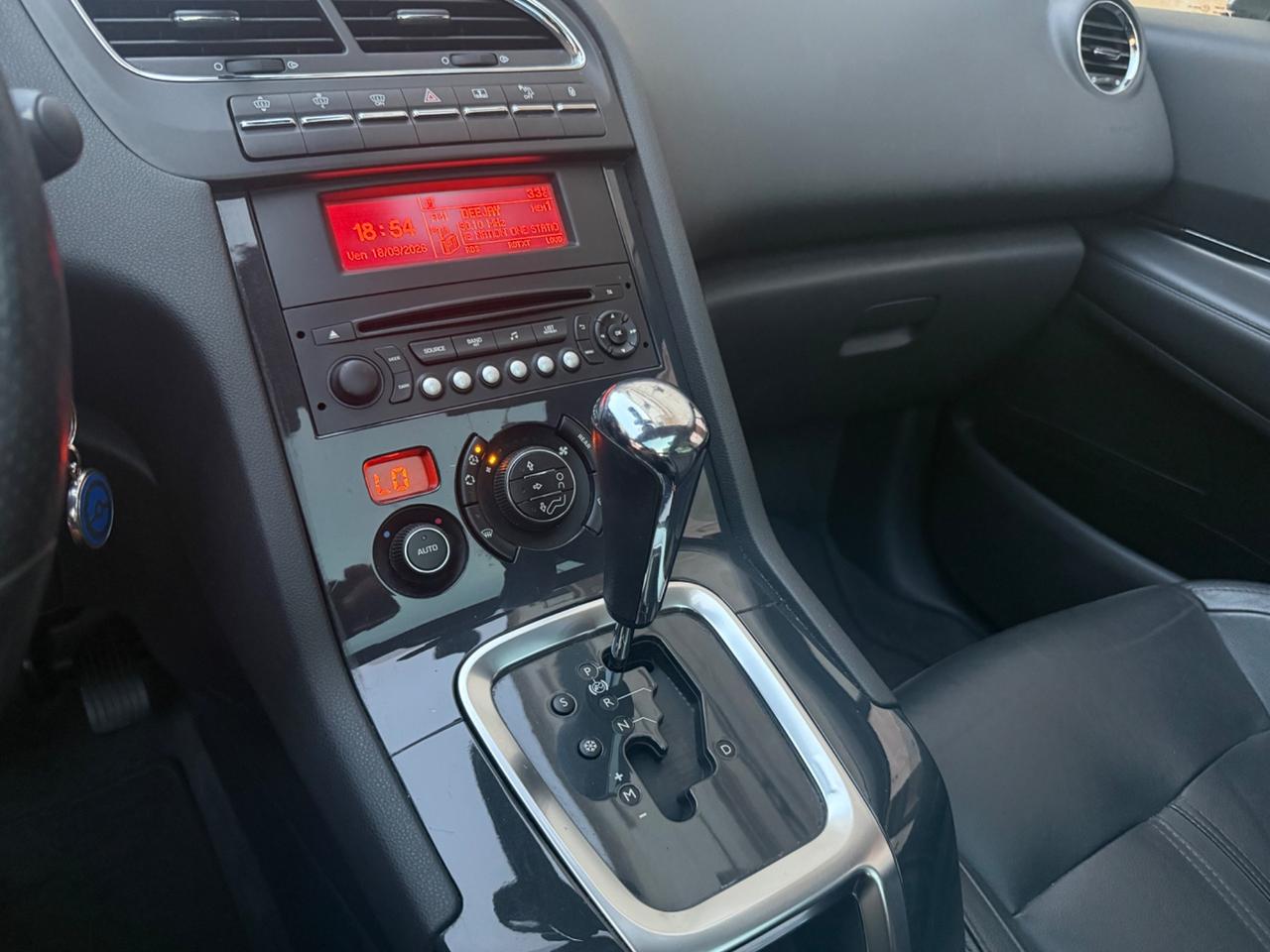 Peugeot 5008 BlueHDi 120 EAT6 S&S Allure