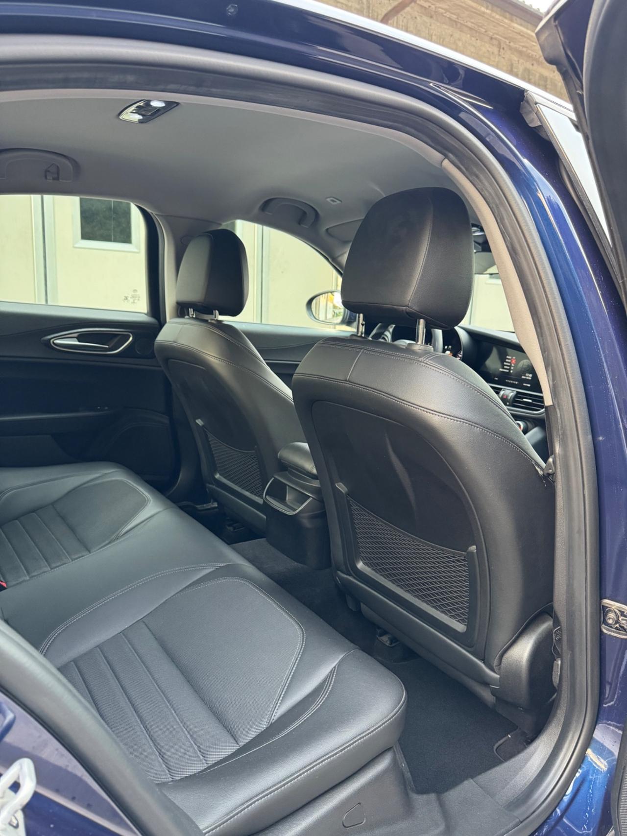 Alfa Romeo Giulia 2.2 Turbodiesel 160 CV AT8 Super
