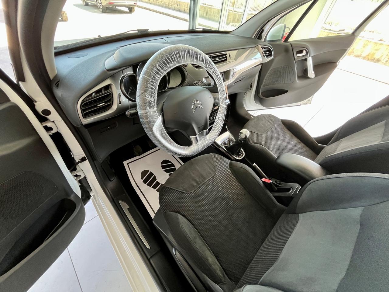 Citroen C3 1.4 HDi 70 Exclusive Full