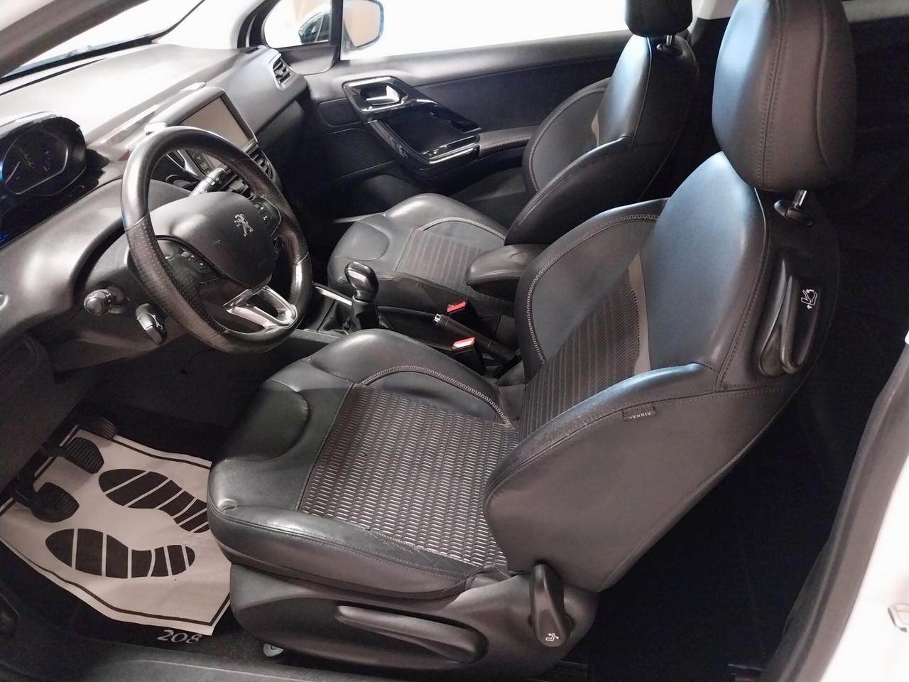 Peugeot 208 1.6 e-HDi 92 CV 3 porte Allure - ok neopatentati