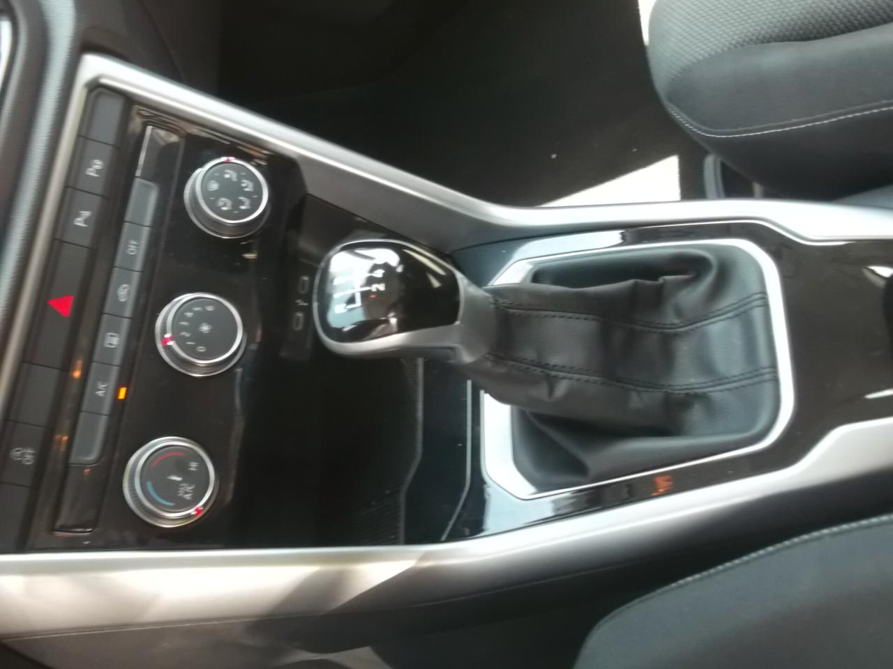 Volkswagen T-Roc 1.0 TSI Life - 03