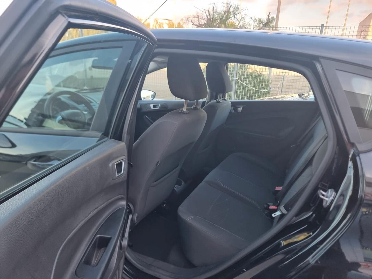 Ford Fiesta 1.4 5 porte Bz.- GPL Business