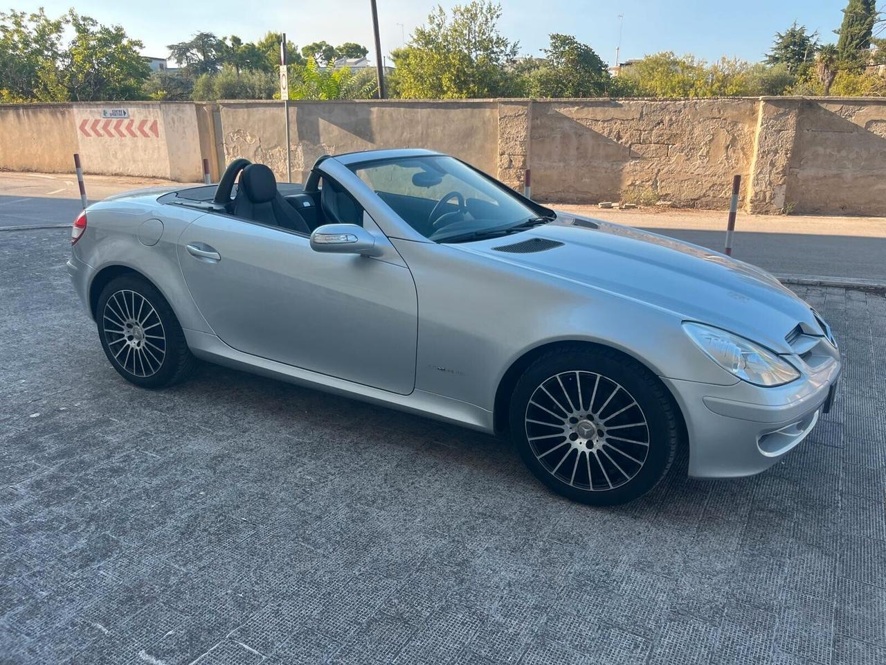 Mercedes-benz SLK 200 Kompressor Da Vetrina