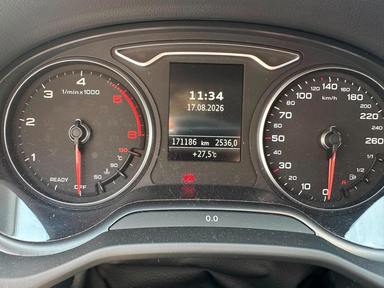 Audi Q2 35 TDI quattro S tronic S line Edition identity black
